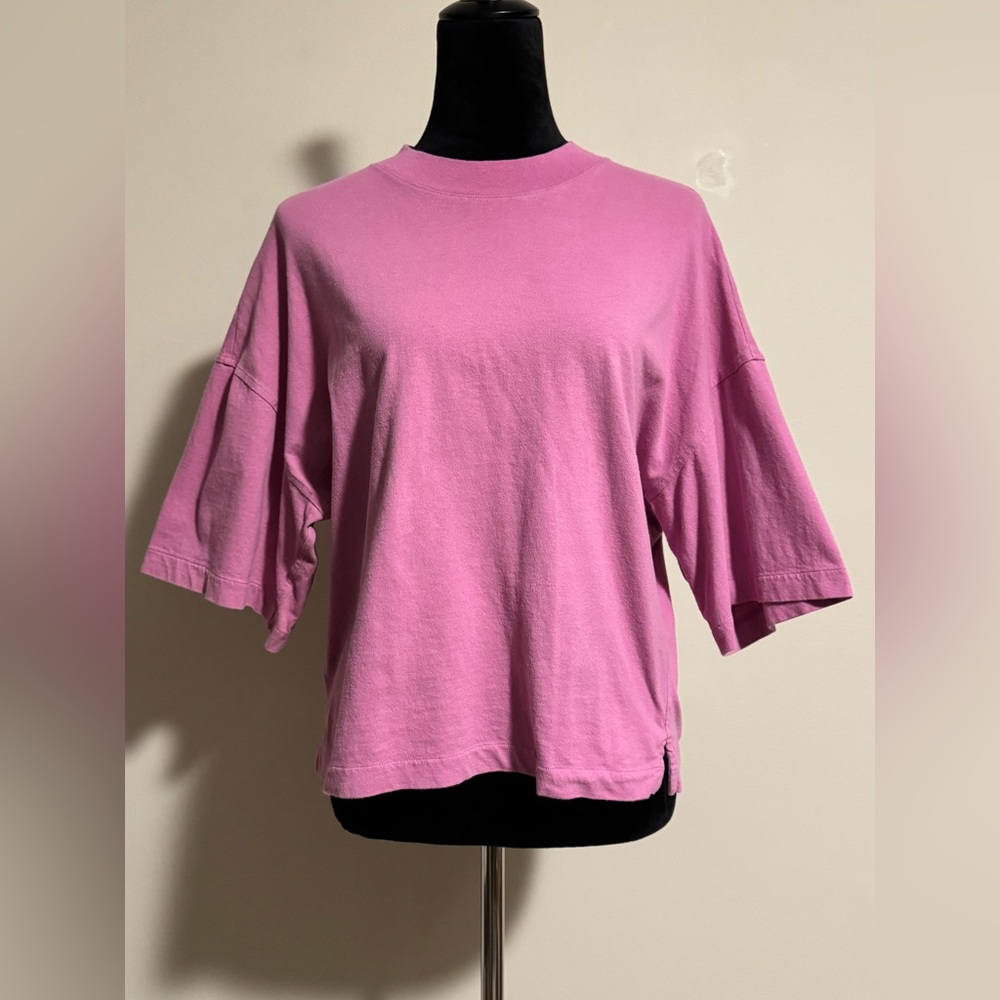 Preloved Uniqlo Pink Oversized Boxy Tee Size Small